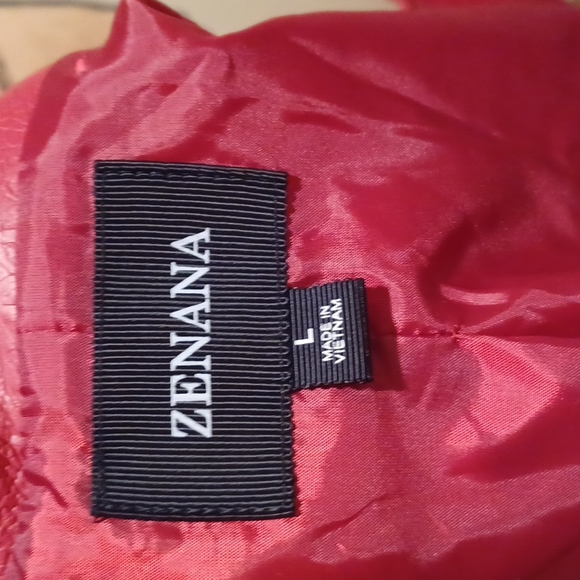 Red waist length bomber jacket - Picture 3 of 3